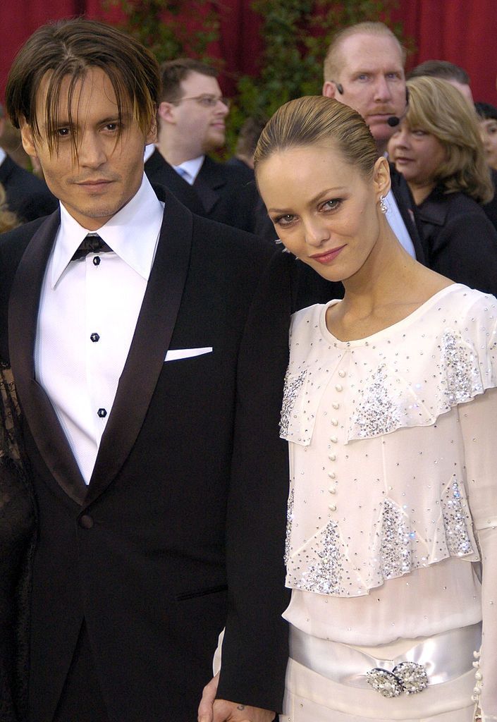 Johnny Depp i Vanessa Paradis w 2004 roku