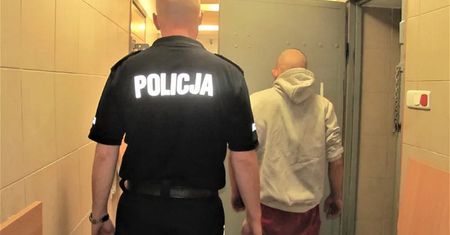 Skandal. Pseudokibice zaatakowali niepełnosprawnego mężczyznę