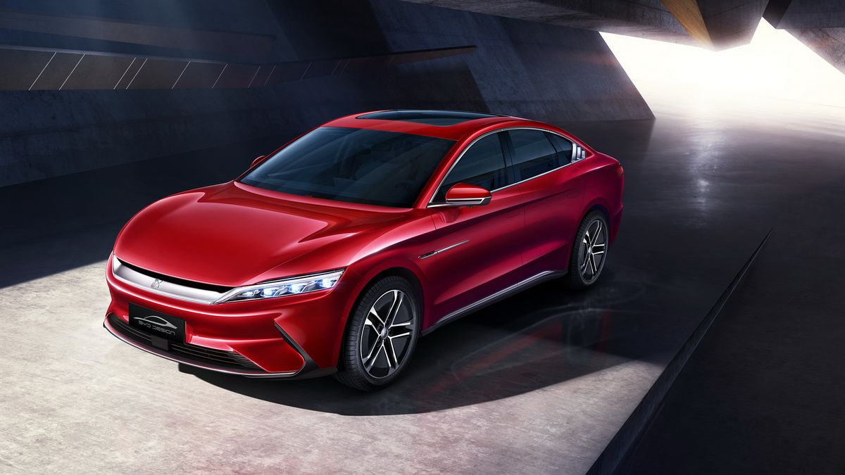 Nadwozie wygląda dobrze, ale wnętrze jest jeszcze lepsze.