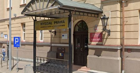 Urzędnicy wracają na uniwersytet. Dowiedzą się, jak działać w sytuacjach kryzysowych