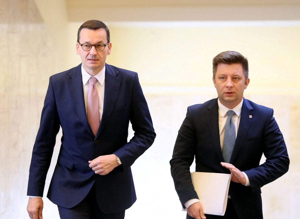 Premier Mateusz Morawiecki i szef jego kancelarii Michał Dworczyk