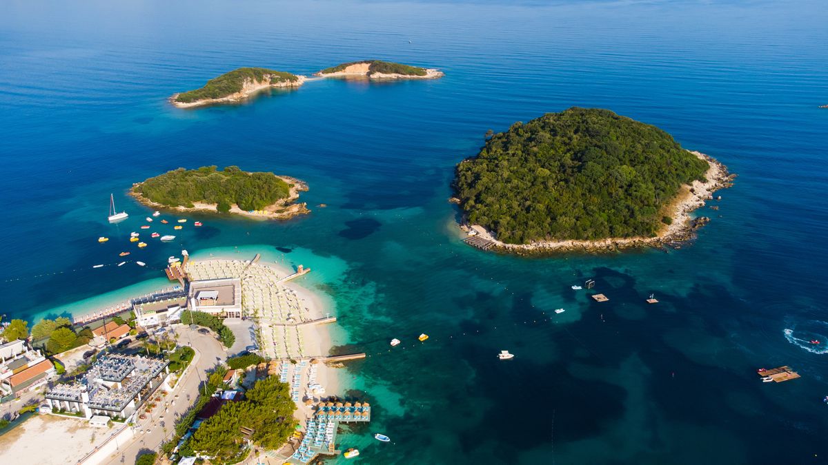 Ksamil to jeden z najpopualrniejszych kurortów Albanii