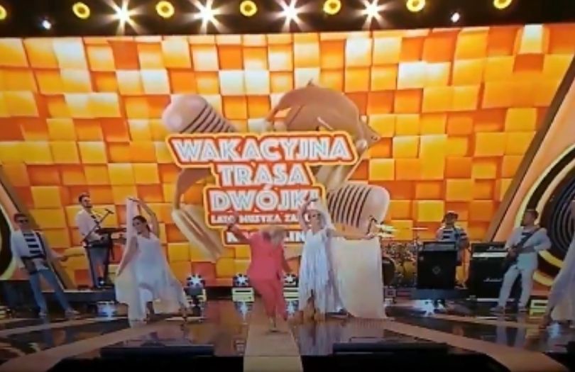 Wakacyjna Trasa Dwójki. Izabela Trojanowska upadła na scenie