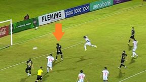 Co tu się wydarzyło?! Kuriozalny gol