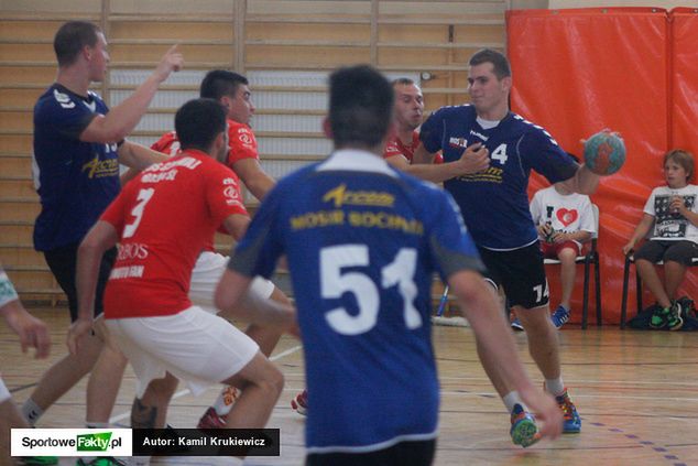 MOSiR podczas sierpniowego sparingu z Czuwajem