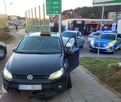 Pościg za kierowcą taksówki. Miał trzy sądowe zakazy