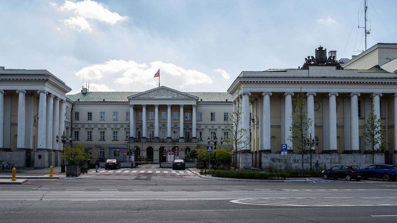 Warszawa rozdaje samochody, rowery i karty miejskie. Jak zdobyć nagrody?