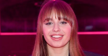 Oliwia Bieniuk pojawiła się na evencie. Jest coraz bardziej podobna do mamy