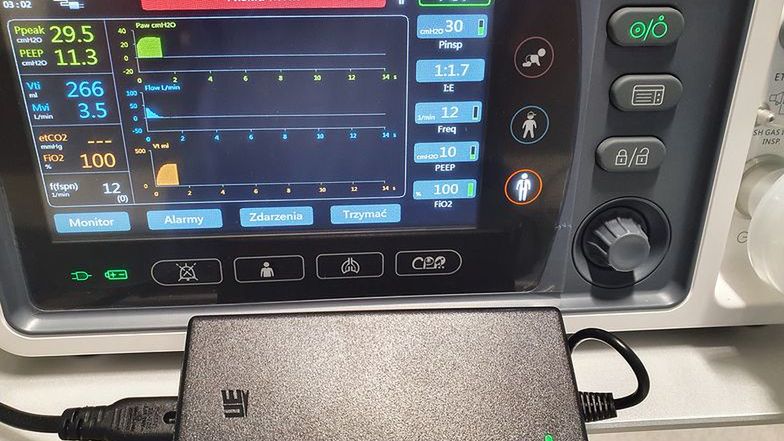 Covidowi lekarze walczą nie tylko z koronawirusem, ale i chińskimi respiratorami