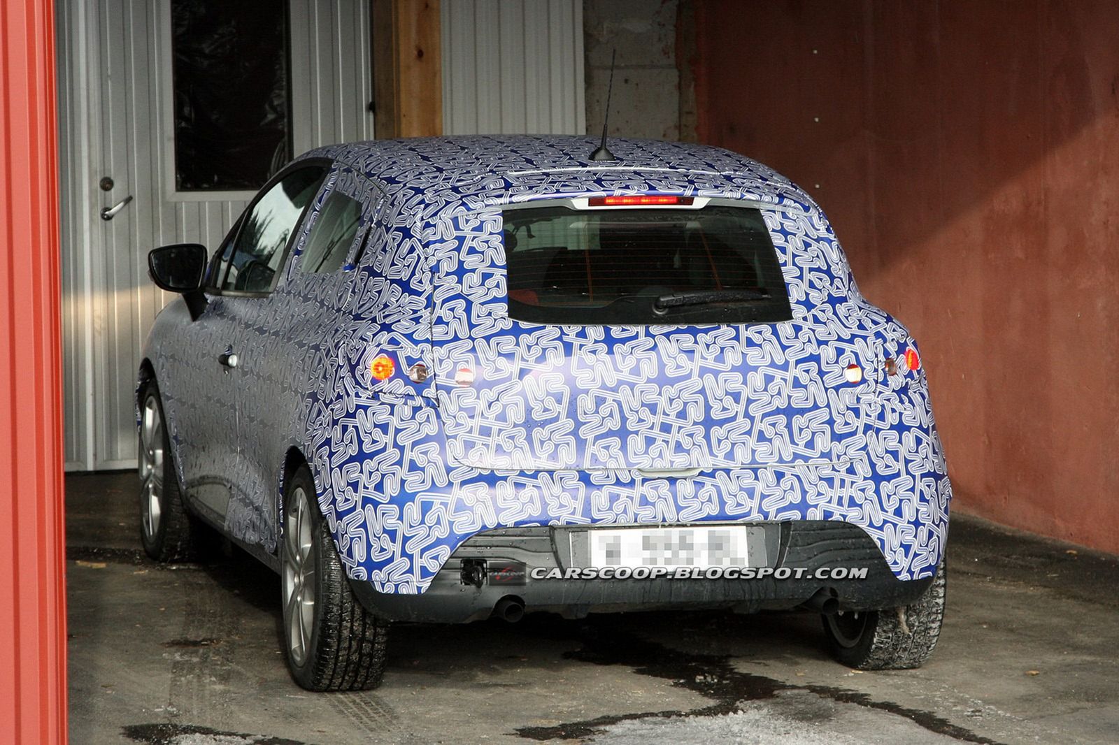 Renault Clio (2013) (źródło: Carscoop)