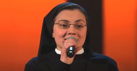 Cristina Scuccia z "The Voice" zrzuciła habit i przeszła ogromną metamorfozę. Jak dziś wygląda?