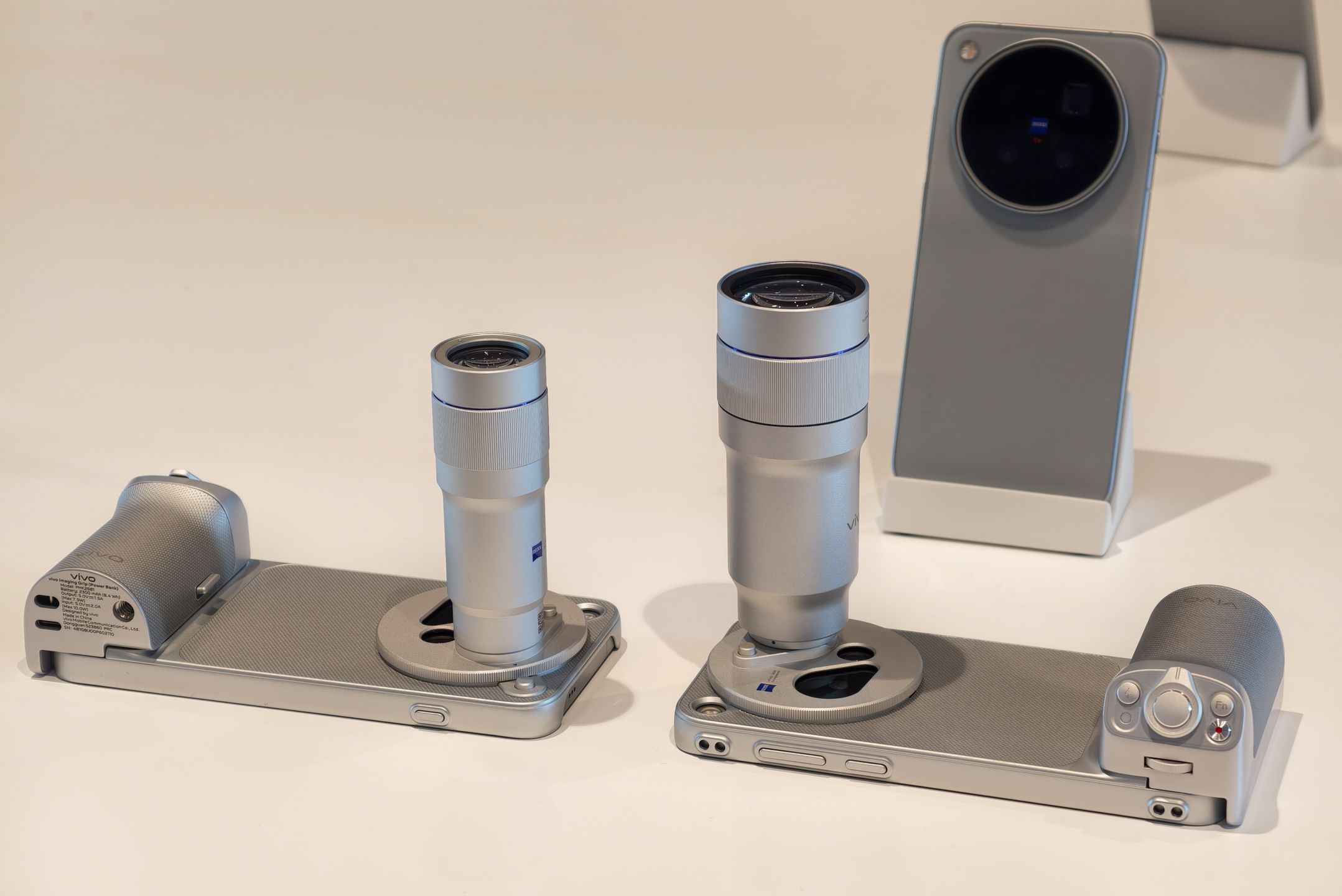 vivo X500 Pro Max z telekonwerterem 200 i 400 mm