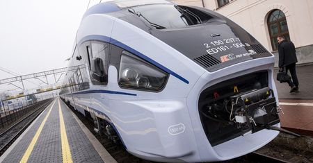 PKP Intercity odpowiada na publikację money.pl. Nadal jednak nie mówi, czy kupi Darty