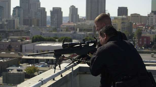 Co widzi policyjny snajper podczas Super Bowl? 1