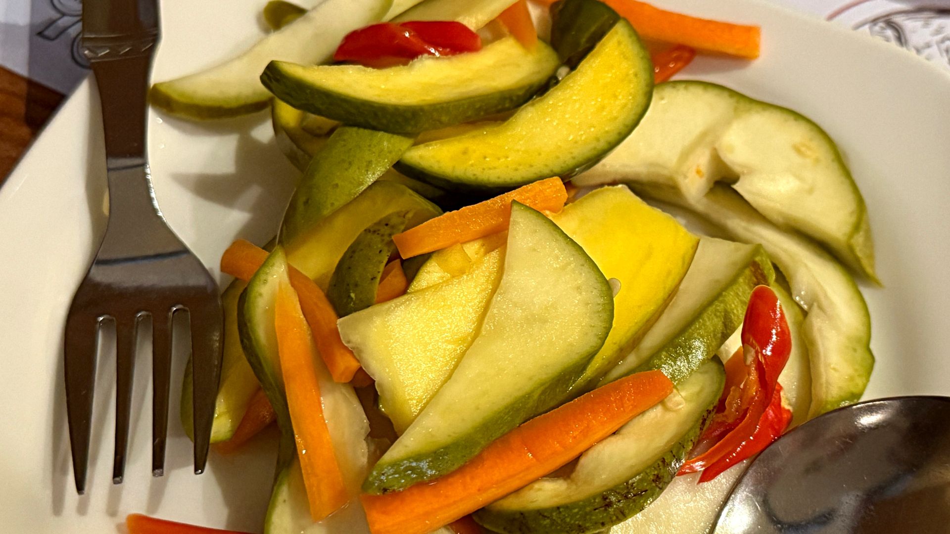 Fermentacja to naturalny proces, który poprawia smak jedzenia i wspiera zdrowie organizmu.