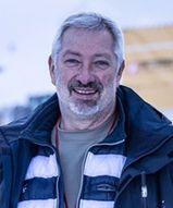 Skoczkowie znów kombinują. "Za duże majtki"