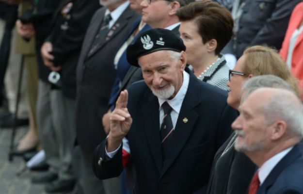Obchody 72. rocznicy wybuchu Powstania Warszawskiego. Został odczytany Apel Pamięci