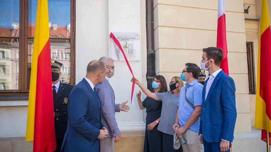 Warszawa. Uroczyście odsłonięto tablicę