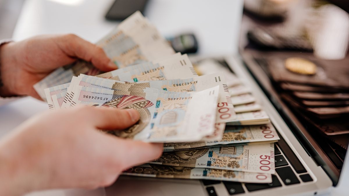 Rekordzistą wzrostów cen jest opał. W czerwcu jego cena była aż o 122 proc. wyższa niż przed rokiem. GUS podał nowe dane o inflacji 