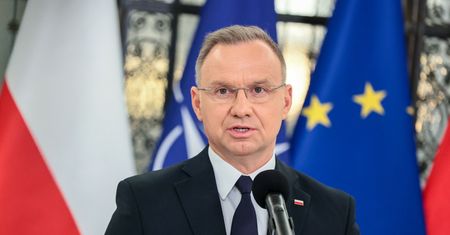 Duda kontra Sikorski. Gorąco po wystąpieniu szefa MSZ