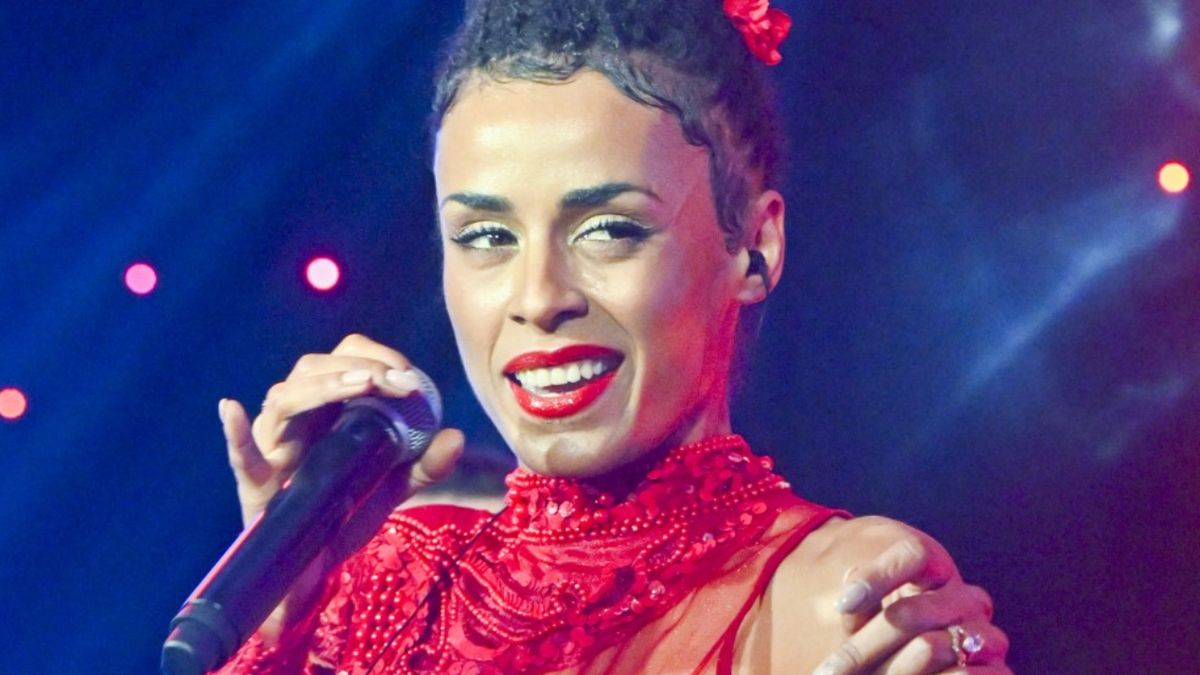 Aleksandra Szwed zaszalała ze stylizacjami w sylwestra 