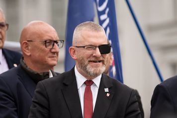 Fundacja Grzegorza Brauna. NIW zawiadomił prokuraturę