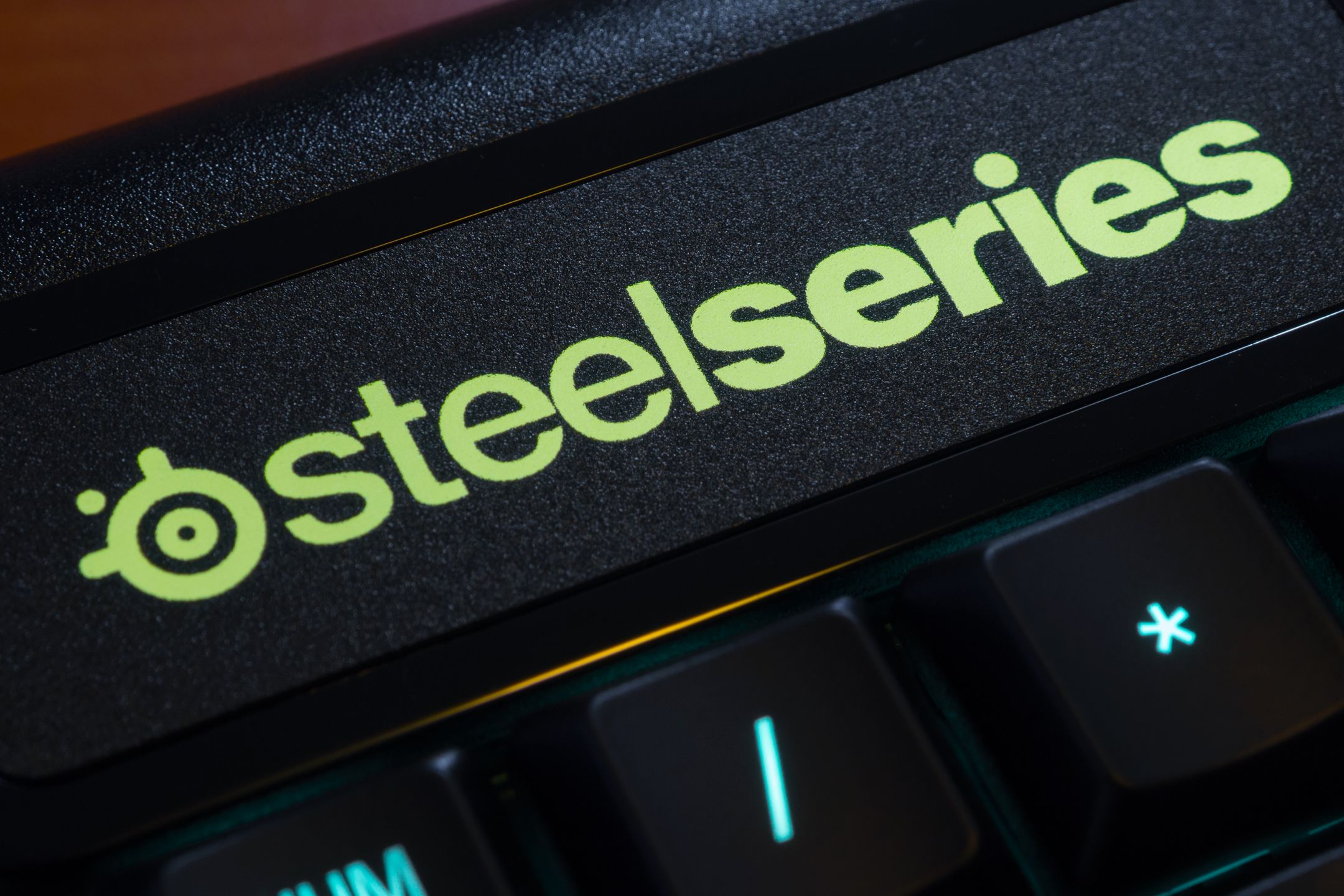 SteelSeries Apex M800 – miecz świetlny wśród mechanicznych klawiatur 6