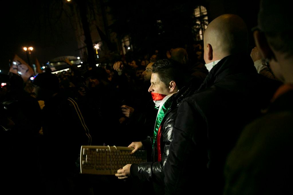 Anonymous, Twitter