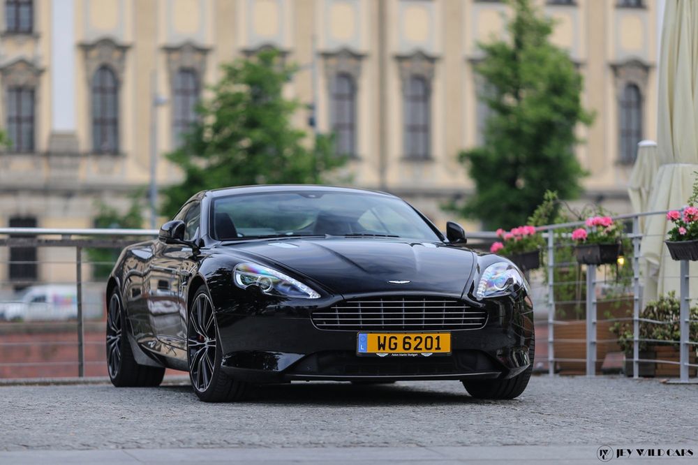 Jey Wild fotografuje supersamochody na ulicach Wrocławia, Londynu i Paryża 14