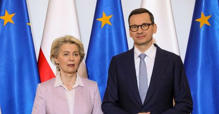 Nowy sondaż. Polacy wskazali winnego braku pieniędzy z UE