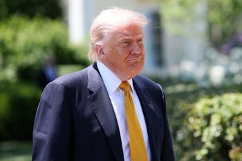 Odebrali mu telefon. Kulisy wizyty Trumpa w Chinach