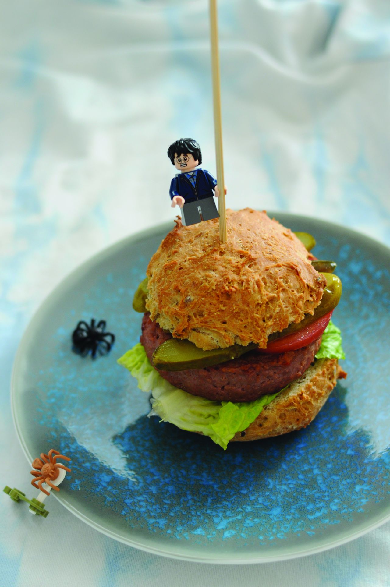 Burgery z ciecierzycy. Domowy fast food w najlepszym wydaniu