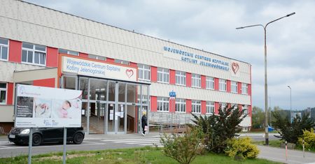 Koronawirus w Polsce. Nowe laboratorium do testów na COVID-19 w Jeleniej Górze