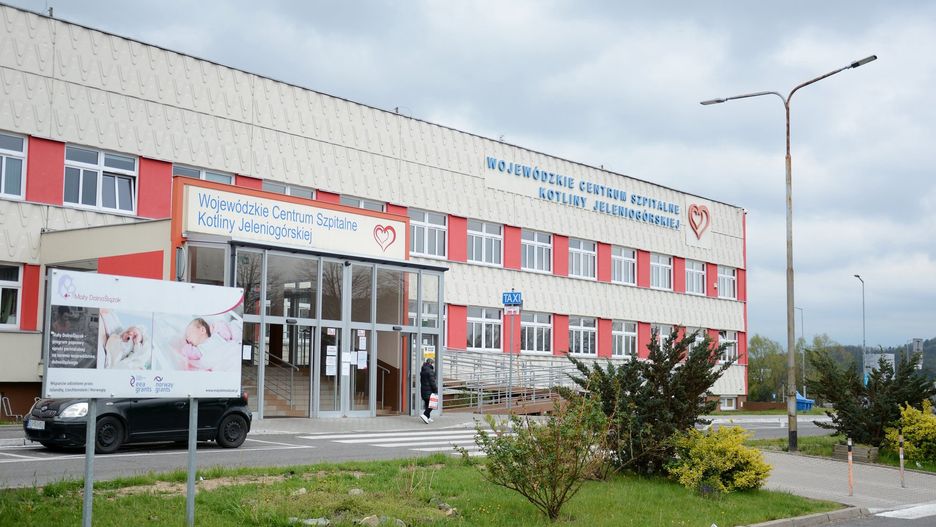 Koronawirus w Polsce. Nowe laboratorium do testów na COVID-19 w Jeleniej Górze