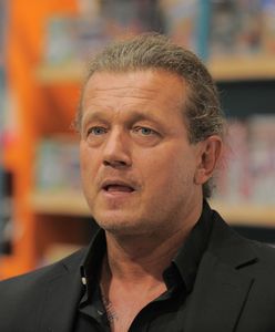 Jakimowicz znów bulwersuje. "Kiedy służby będą mogły otworzyć ogień?"