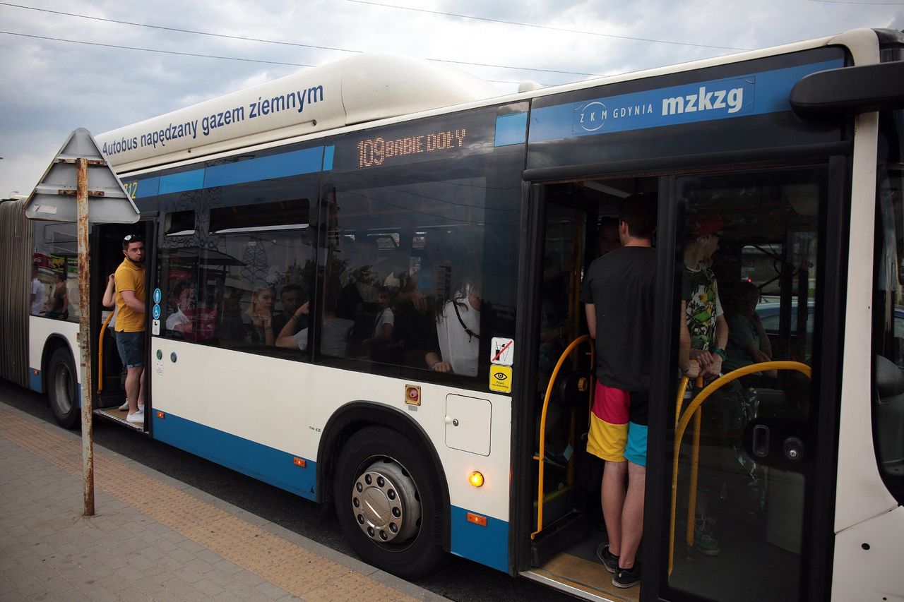 Gdynia: Nożownik w autobusie. Kierująca pojazdem zachowała zimną krew