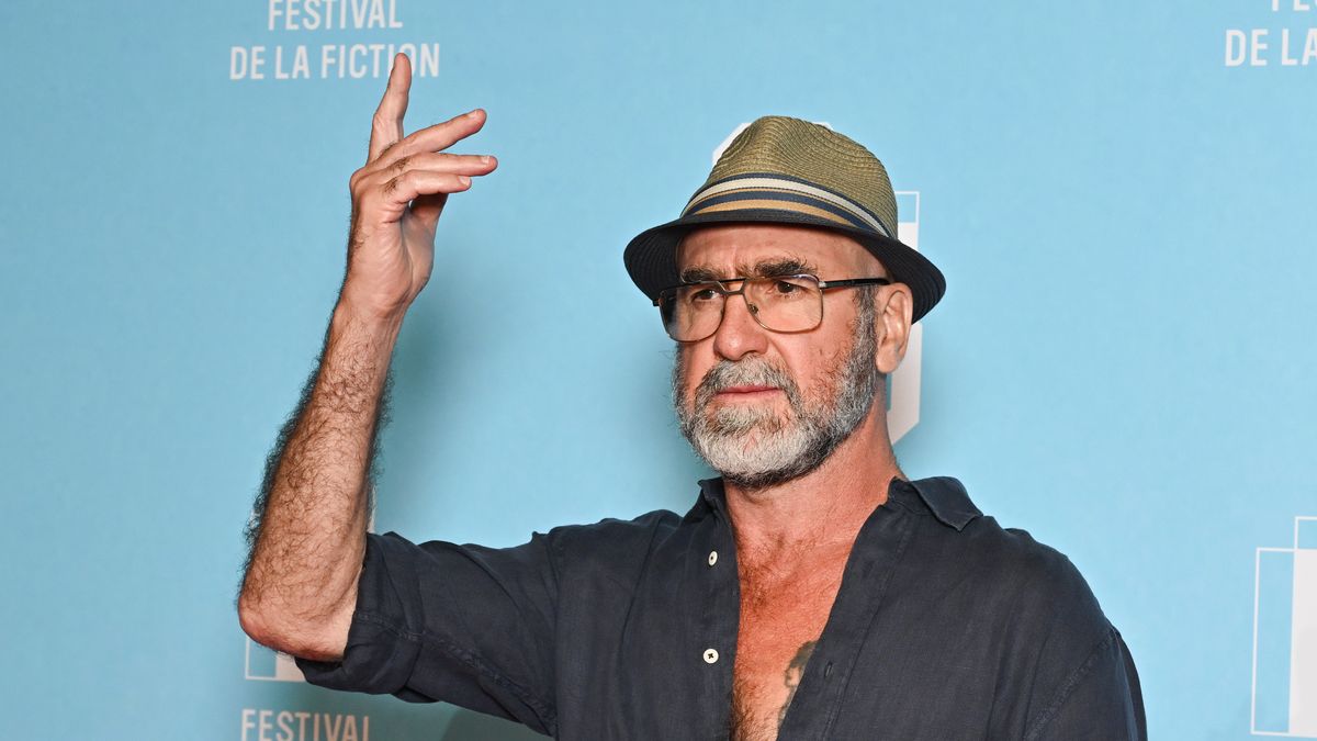 LA ROCHELLE, FRANCE - SEPTEMBER 13: Éric Cantona attends the "Brigade Anonyme" Photocall during the 25th La Rochelle Fiction Festival on September 13, 2023 in La Rochelle, France. (Photo by Stephane Cardinale - Corbis/Corbis via Getty Images)