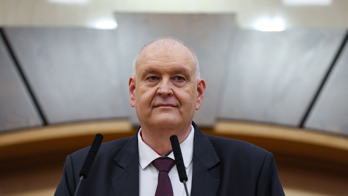 Dwoje urzędników TK z zarzutami. Jest ruch Święczkowskiego
