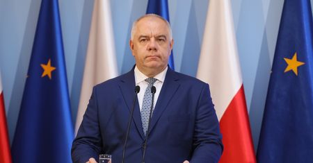Jacek Sasin krytykuje opozycję ws. Margot. "Trochę się kompromitują"