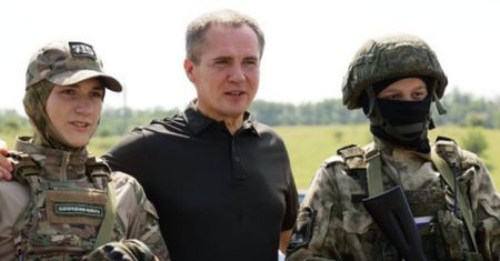 Rosjanie mają dość. Ściągają cywilów na granice