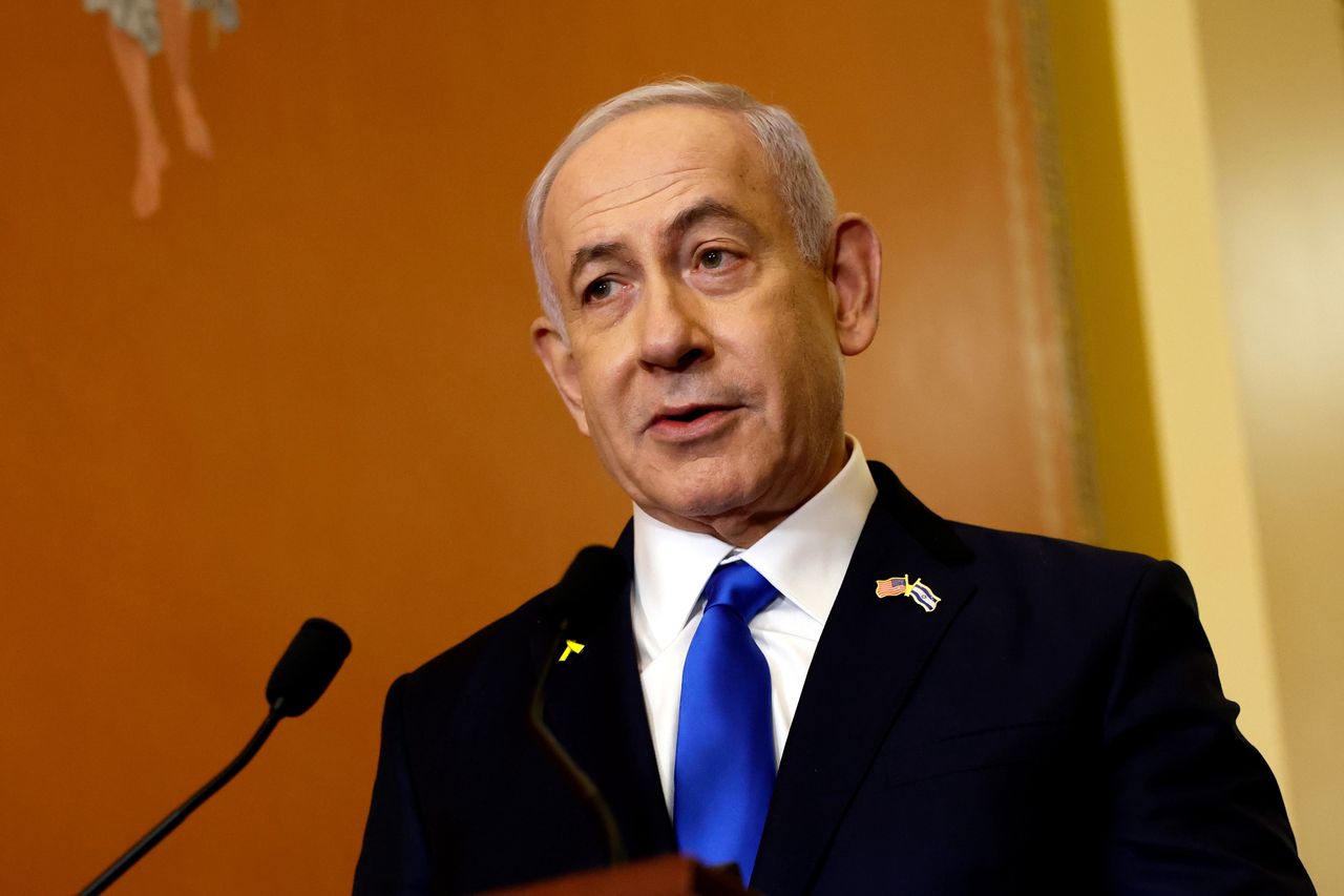 Poland offers Netanyahu immunity amid controversy and criticism