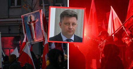 Dworczyk szedł w marszu. "Odmawiali koronkę"
