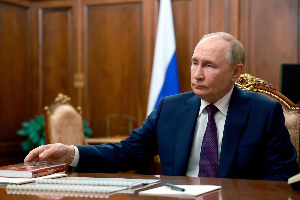 Putin urges Iran for restraint amid escalating Israel tensions