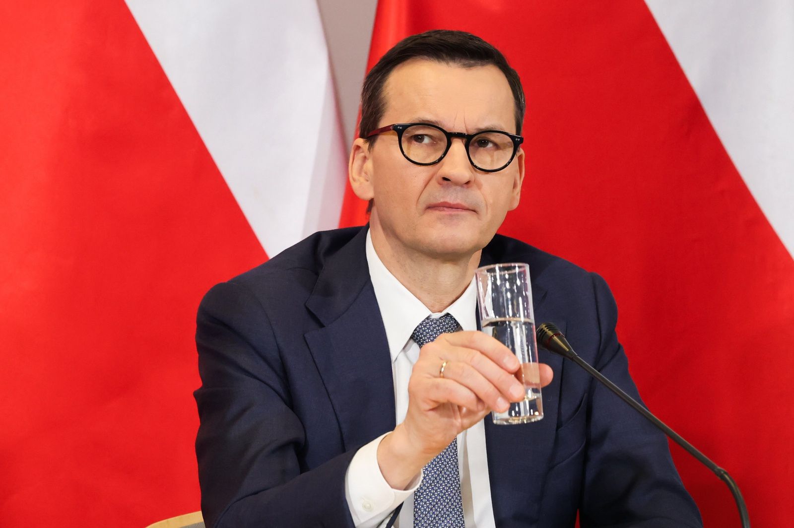 Mateusz Morawiecki broni TVP za czasów PiS. Komentuje też fuzję Orlenu z Lotosem