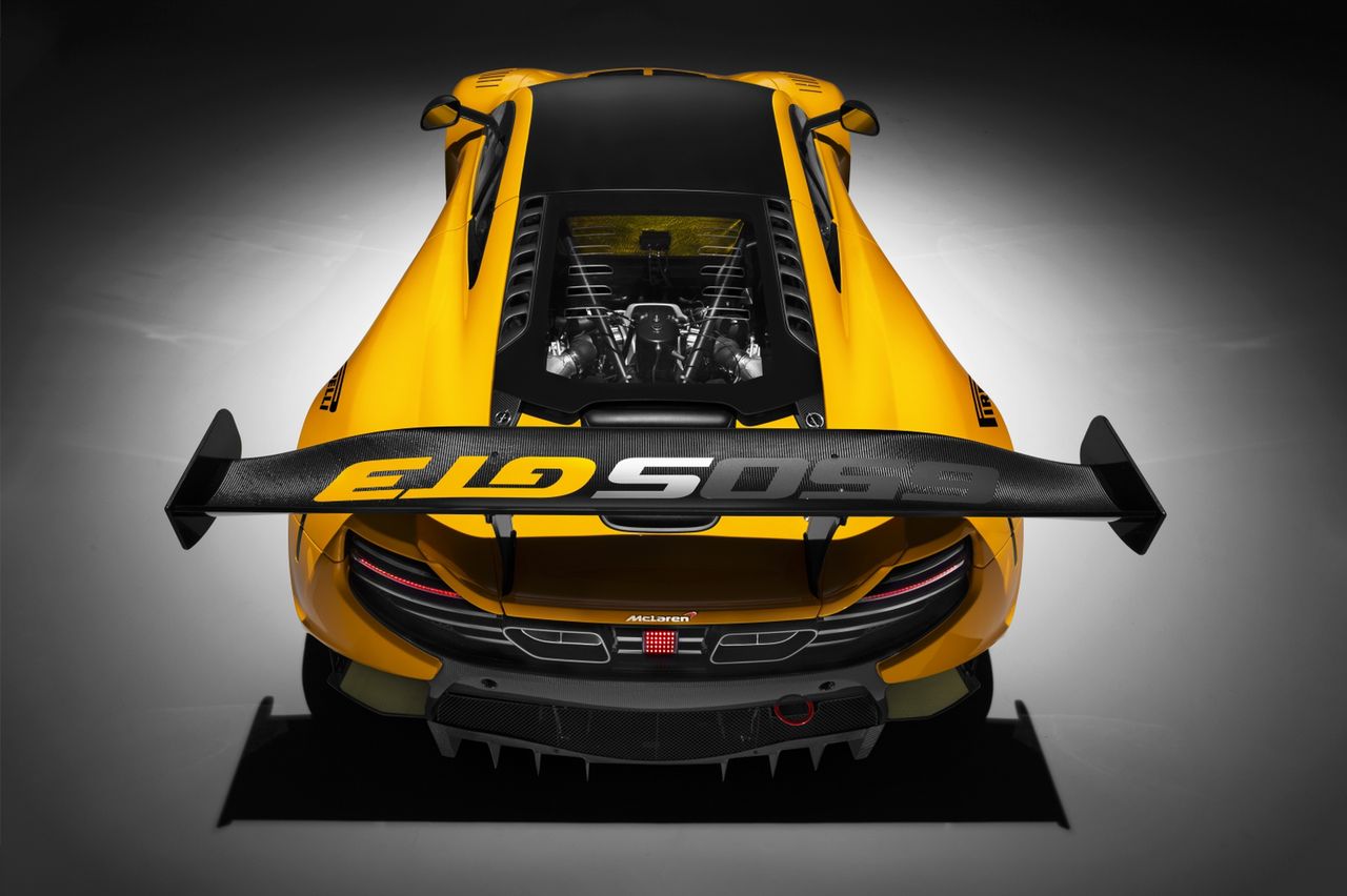 Nowy McLaren 650S GT3 (2016) i plany sportowe Brytyjczyków na ten rok