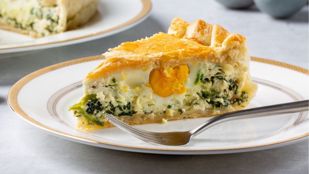 Torta Pasqualina to tradycyjna potrawa wielkanocna z Ligurii