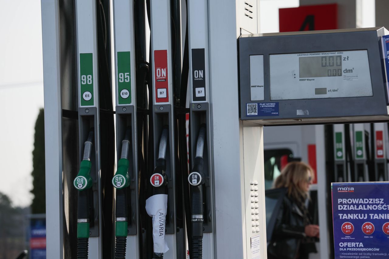 Ropa po 200 dolarów za baryłkę. Iran grozi zablokowaniem dostaw