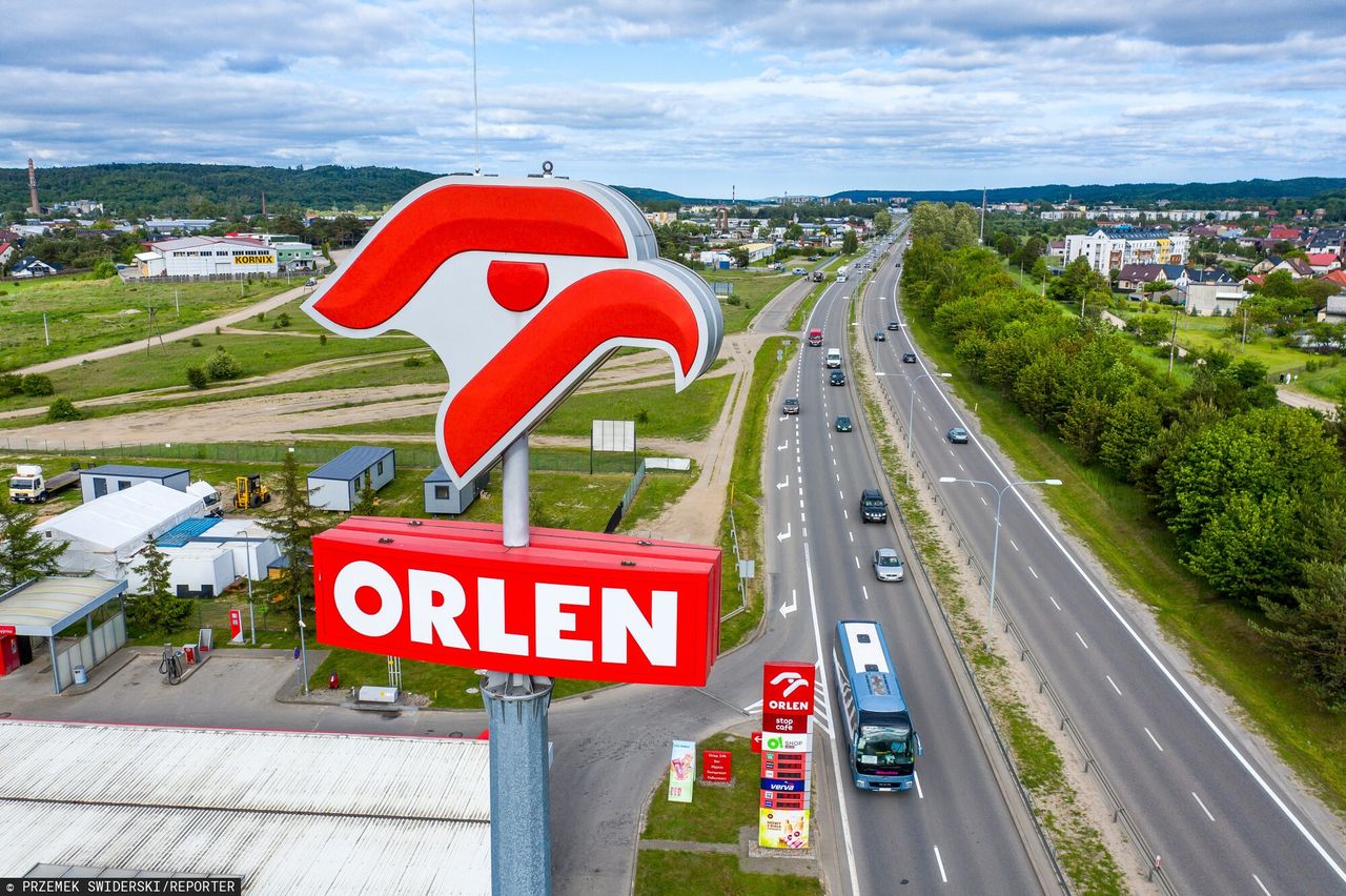 "Mechanizm CPN". Rząd przygotuje podatek od nadmiarowych zysków firm paliwowych