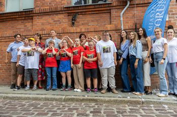 Toruń. W mieście pojawił się kolejny anioł - to Samarytanka [zdjęcia]