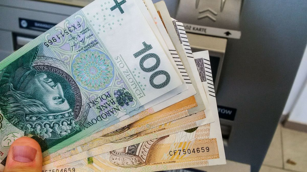 reporter_baza_2023-04
24.04.2023 Olsztyn fot. Artur Szczepanski/REPORTER n/z wyplacanie pieniedzy z bankomatu
Artur Szczepanski/REPORTER